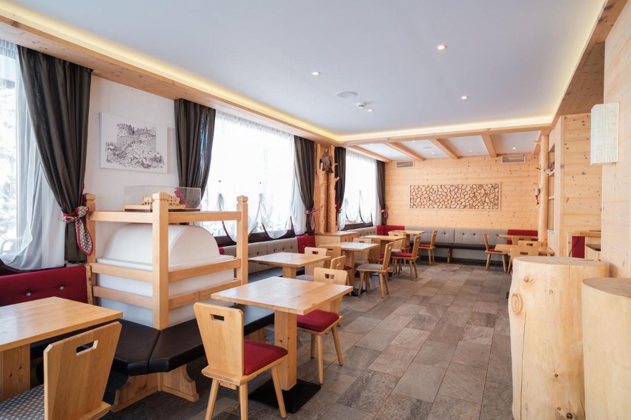 Hotel Piccola Baita Молвена Екстериор снимка